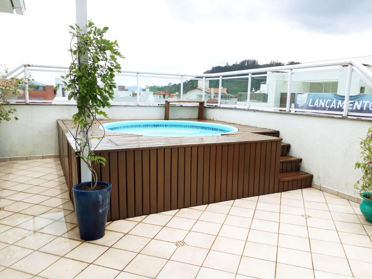 Cobertura Em Canasvieiras - Vista Para O Mar - 50 Mtrs Da Praia - Centro Canasvieiras Florianópolis Eksteriør billede